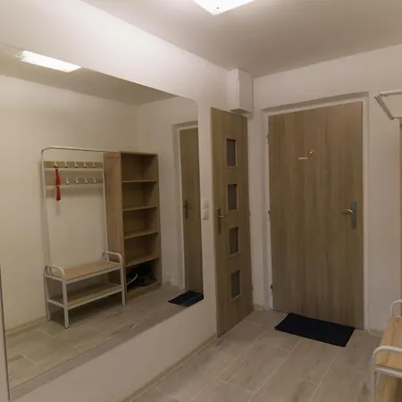Modern For 6 People Near The Adrspach Rocks *