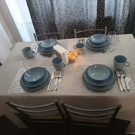Modern For 6 People Near The Adrspach Rocks شقة Benesov (Hradec Kralove)